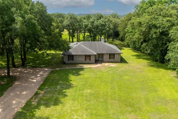 3011 CR 314, Rockdale, TX 76567