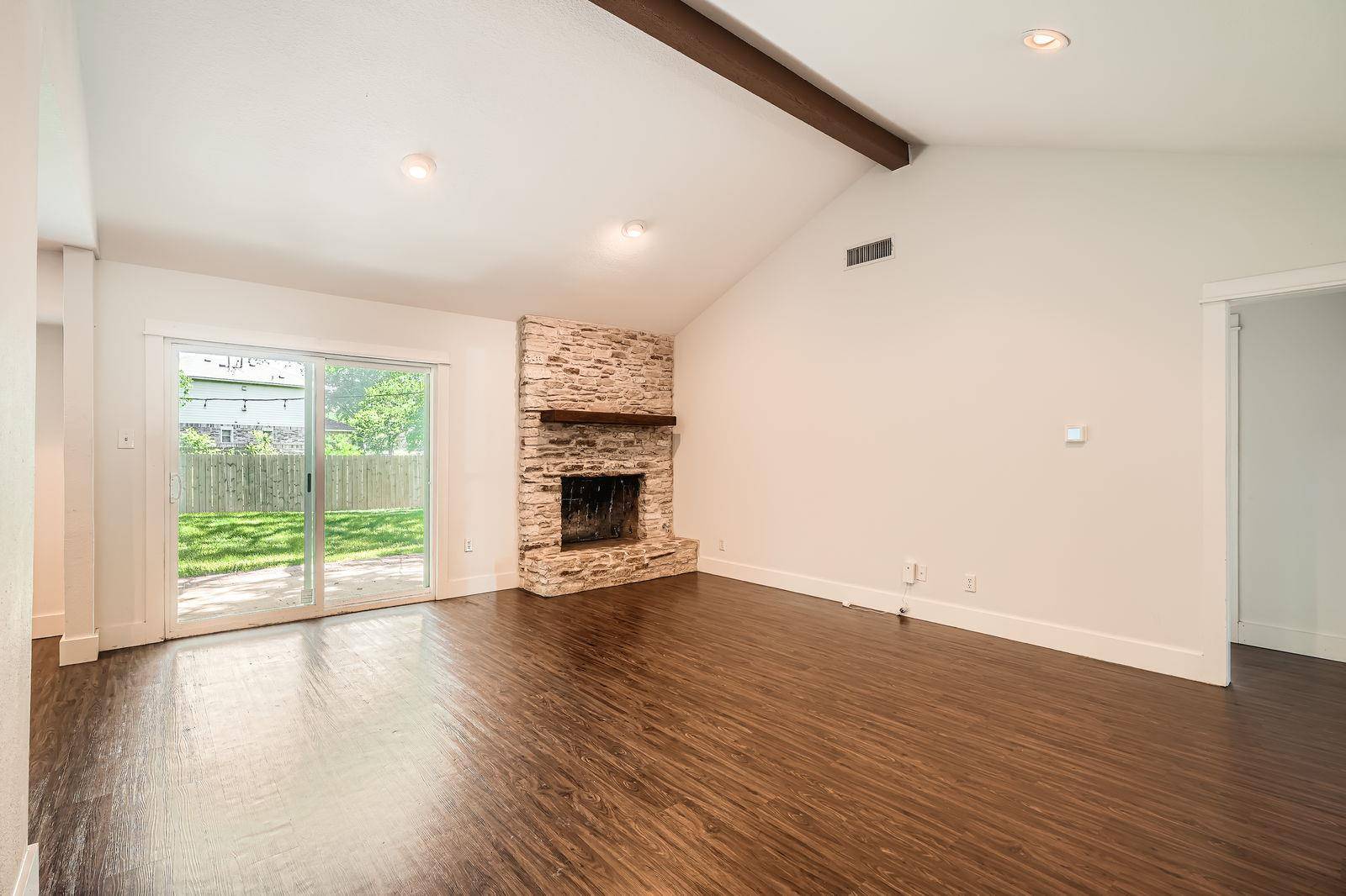 Austin, TX 78745,2700 Coatbridge DR