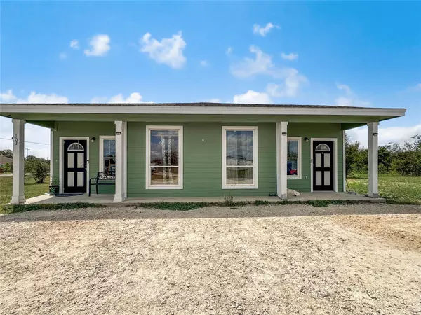 103 Nopal CT, Del Valle, TX 78617