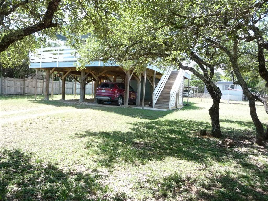 102 Drover CIR,  Wimberley,  TX 78676