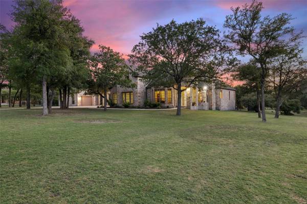 1017 Little Bear RD,  Buda,  TX 78610