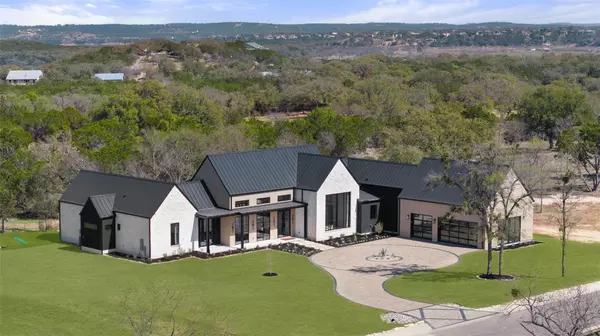 123 Landings WAY, Spicewood, TX 78669