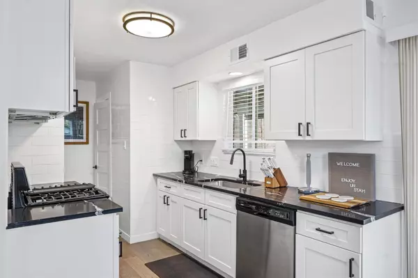 Austin, TX 78744,4512 W Village CT