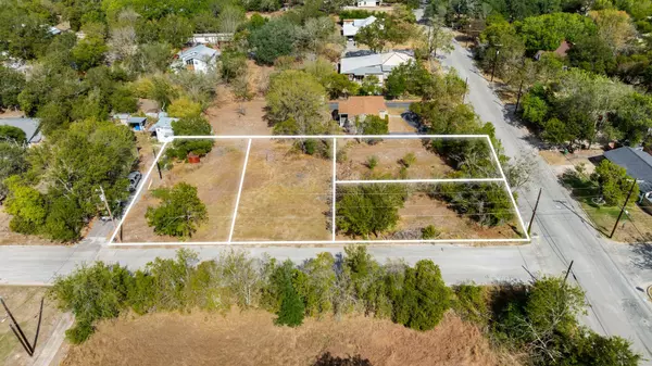 Lockhart, TX 78644,901 N Blanco ST