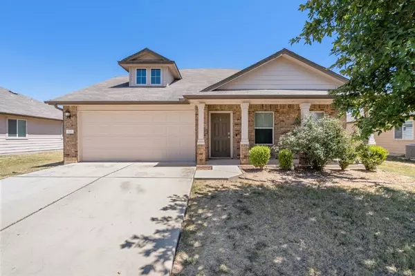 533 Goddard, Kyle, TX 78640