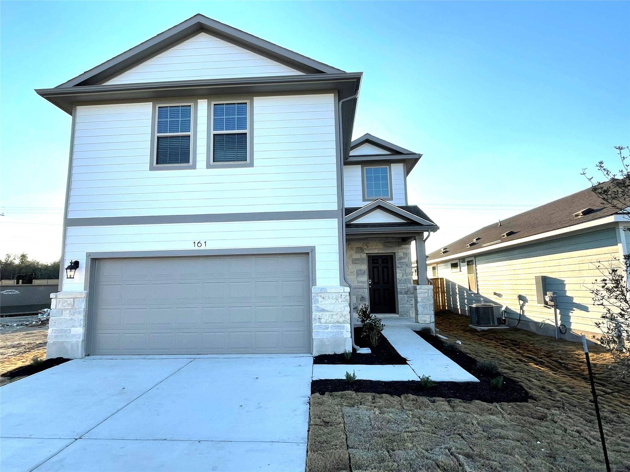 161 Old Stagecoach RD, Jarrell, TX 76537