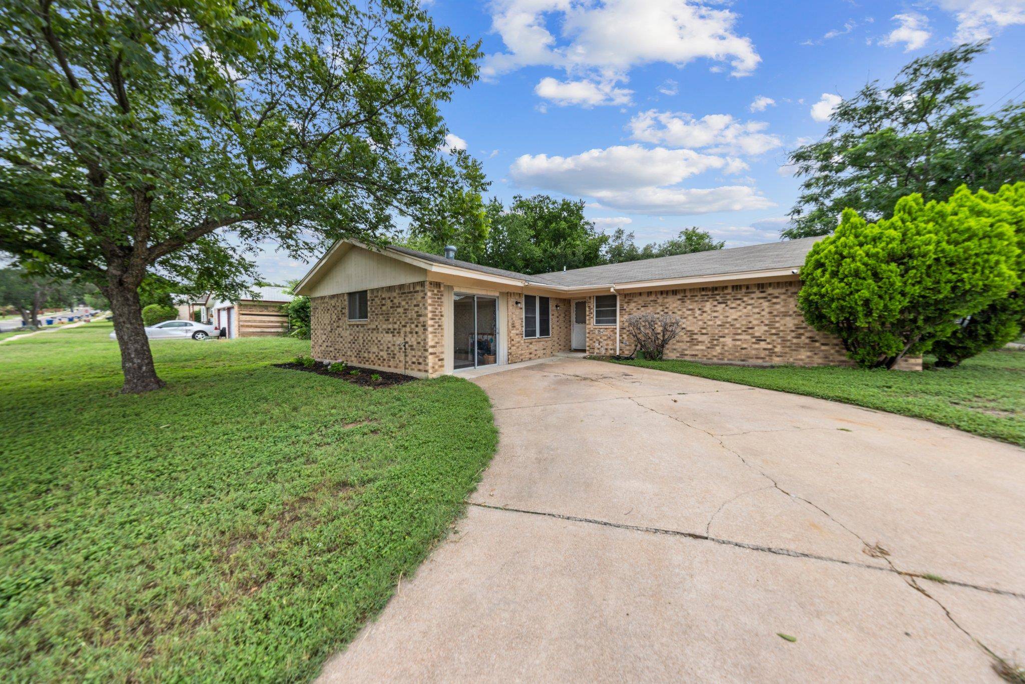 2016 Wanda ST, Copperas Cove, TX 76522