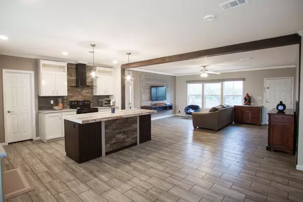 Lockhart, TX 78644,3882 Dry Creek RD