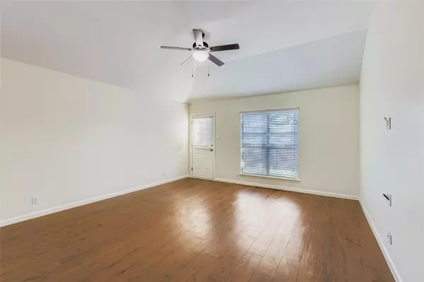 New Braunfels, TX 78130,623 Kingbird PL