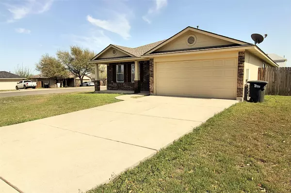603 Atlantis,  Kyle,  TX 78640