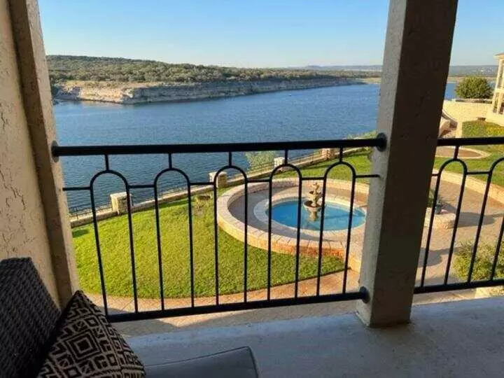 Lago Vista, TX 78645,3404 American DR #2216