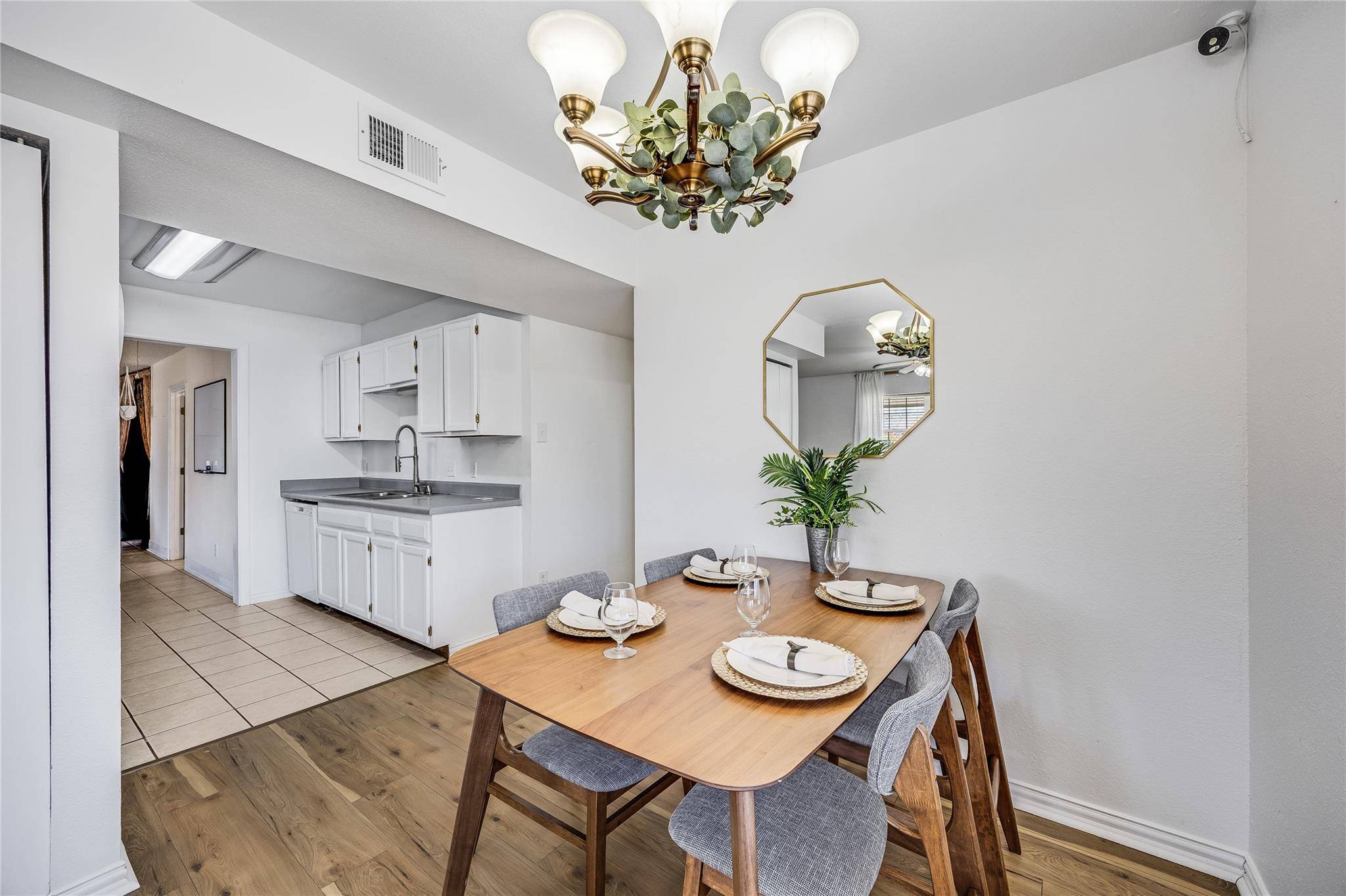 Leander, TX 78641,618 Bentwood DR
