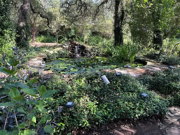 San Marcos, TX 78666,306 Deerwood DR