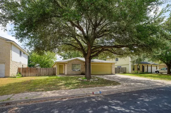 Bastrop, TX 78602,211 Bryant DR