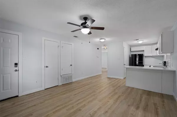 Taylor, TX 76574,520 Lenora DR #A