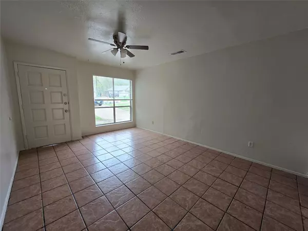 Austin, TX 78753,1109 Village Green DR