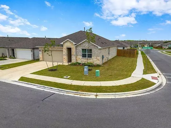 Kyle, TX 78640,305 Evergreen Sumac LOOP