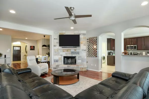 Round Rock, TX 78665,4362 Green Tree DR