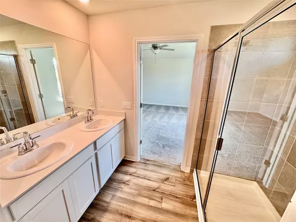 Buda, TX 78610,6511 Velvet Leaf LN
