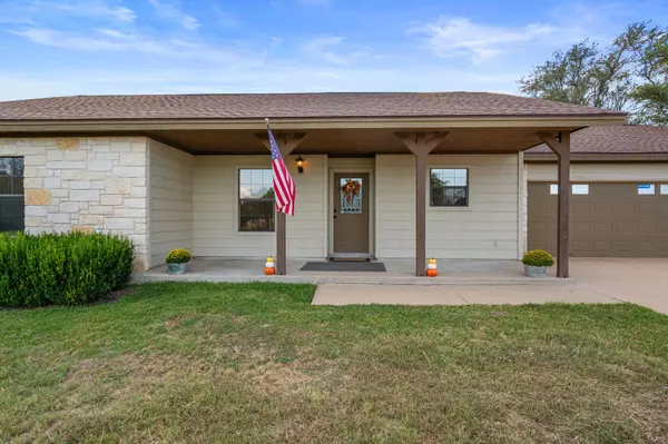 Liberty Hill, TX 78642,225 Foust DR