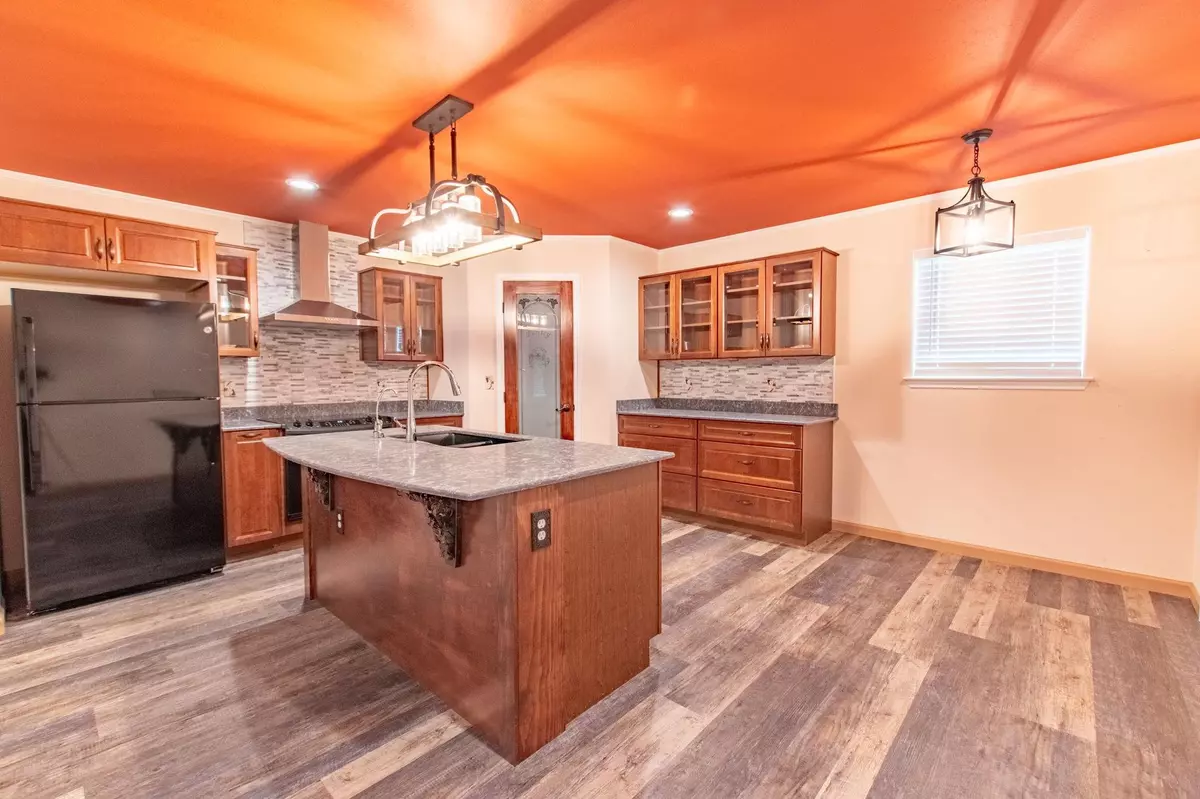 Kingsland, TX 78639,2848 Indian TRL