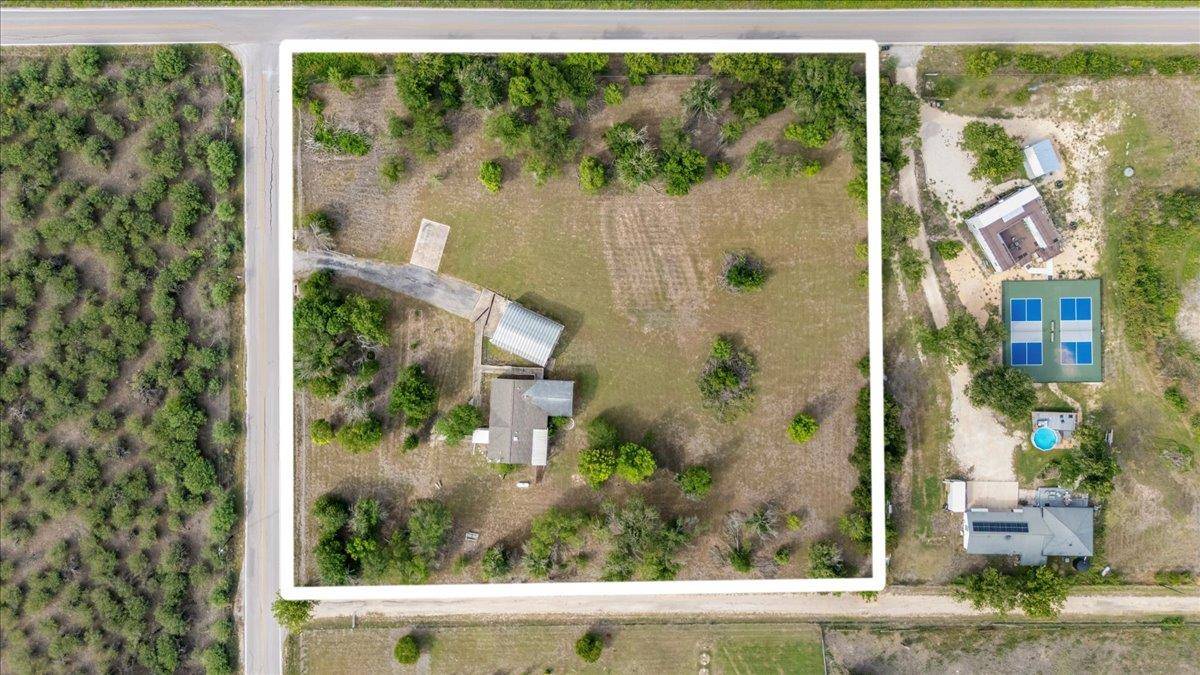 13506 Palmer RD, Buda, TX 78610