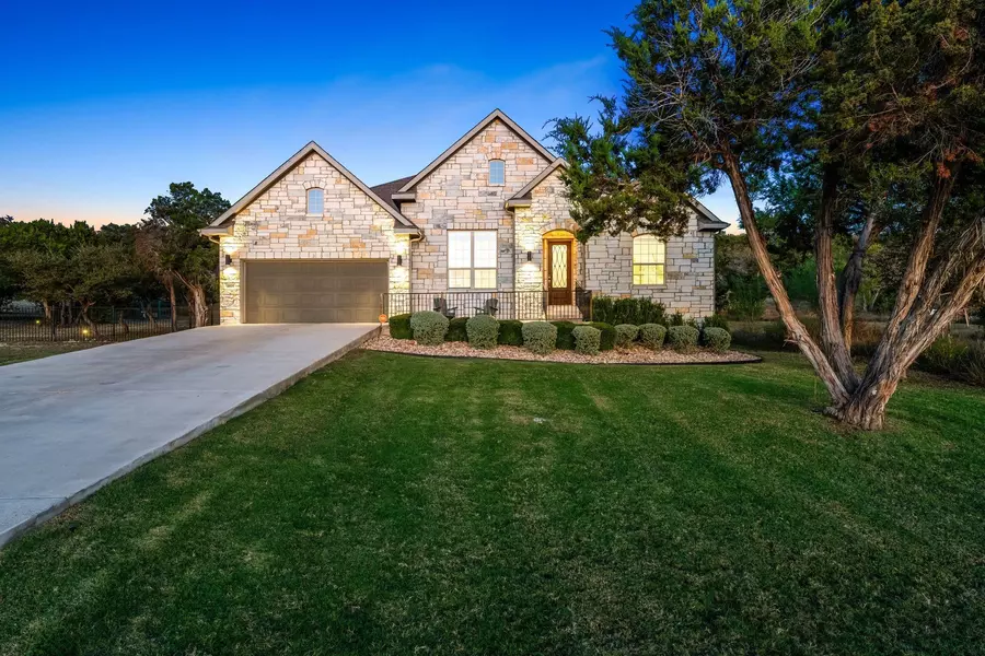 4825 Turquesa DR, Spicewood, TX 78669