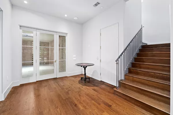 Austin, TX 78731,4500 River Wood CT