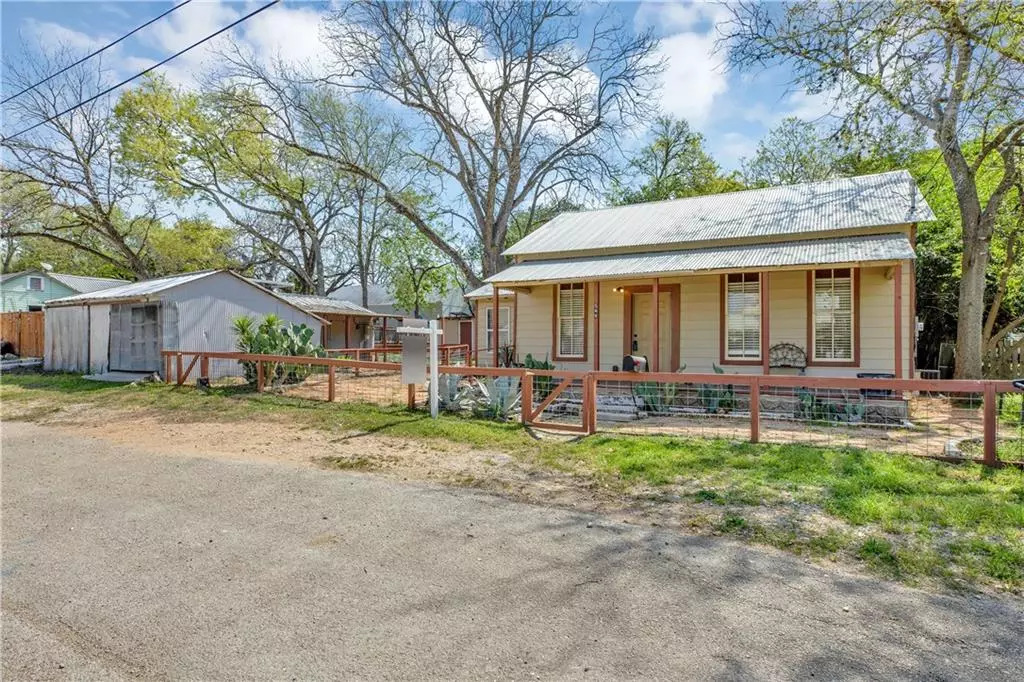 New Braunfels, TX 78130,549 W Bridge ST