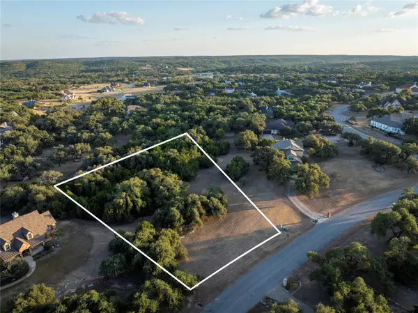 169 Island Oaks LN, Driftwood, TX 78619