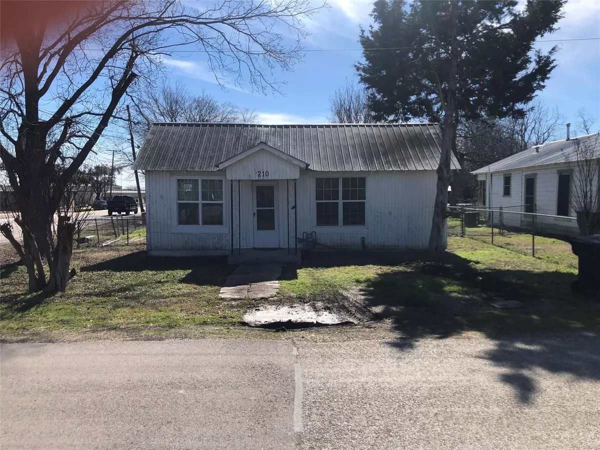 Thrall, TX 76578,210 E Sheldon Ave