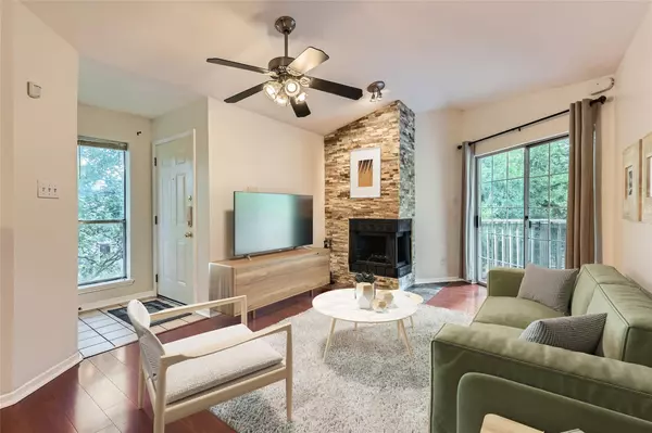 Austin, TX 78741,2450 Wickersham LN #712