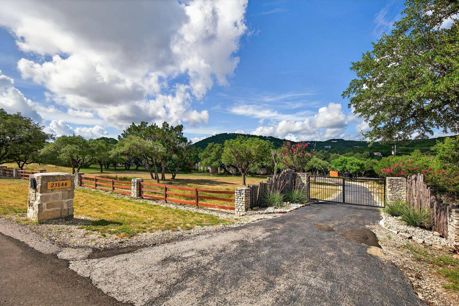 Leander, TX 78641,23644 Nameless RD