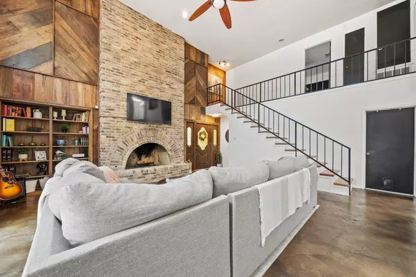 New Braunfels, TX 78130,702 California BLVD #702