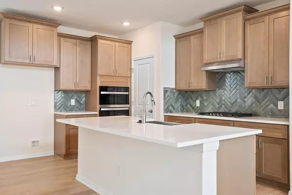 Buda, TX 78610,452 Young ST