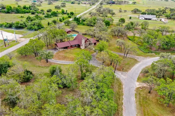 1111 County Road 229,  Giddings,  TX 78942