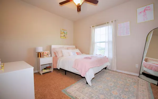 College Station, TX 77845,3401 Papa Bear Drive