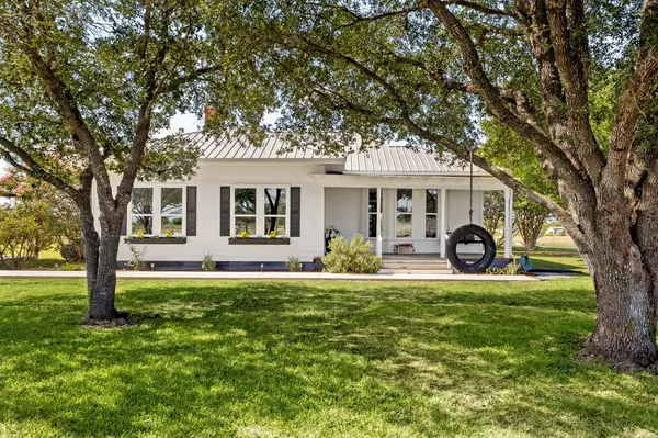 6673 Center Point RD, San Marcos, TX 78666