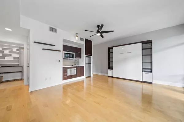 Austin, TX 78701,603 Davis ST #710