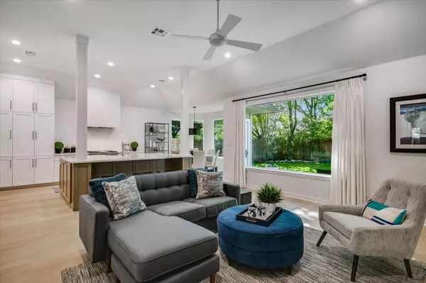 5217 Trading BND,  Austin,  TX 78735