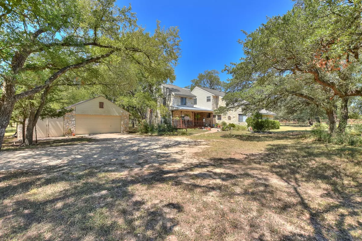 Leander, TX 78641,6724 The Outer Ave