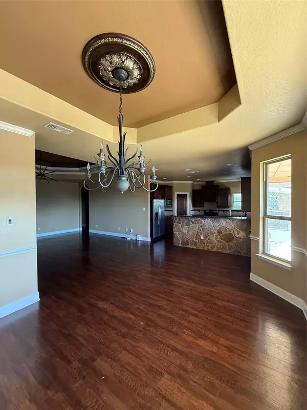 Jarrell, TX 76537,329 Jake DR