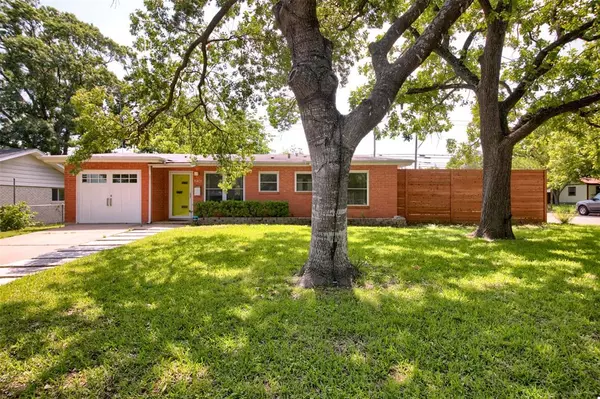 8401 Kromer ST,  Austin,  TX 78757