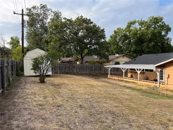 903 Riddlewood DR, Austin, TX 78753