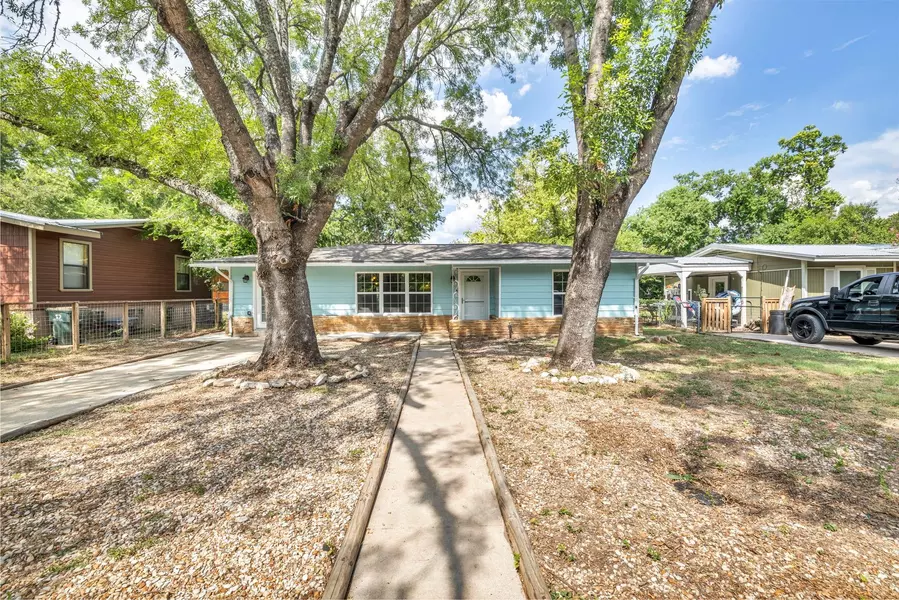 114 Riviera ST, San Marcos, TX 78666