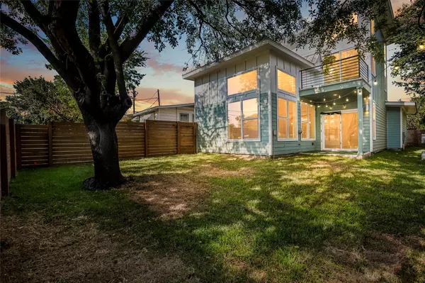 1609 Greenwood Ave #A, Austin, TX 78721