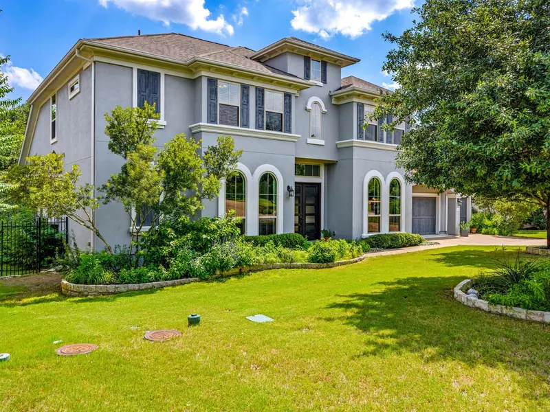 648 Emma LOOP, Austin, TX 78737