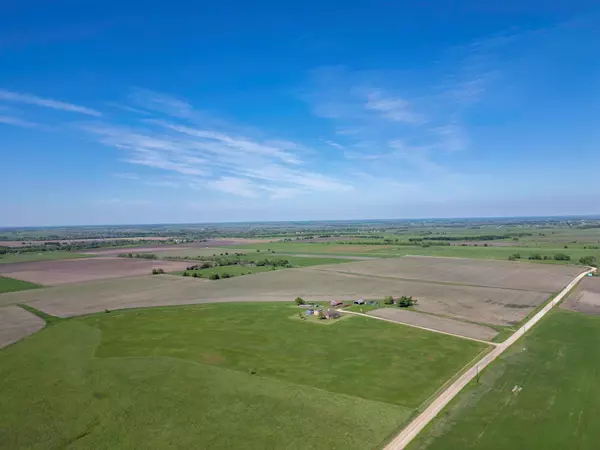 1202 CR 438, Thorndale, TX 76577