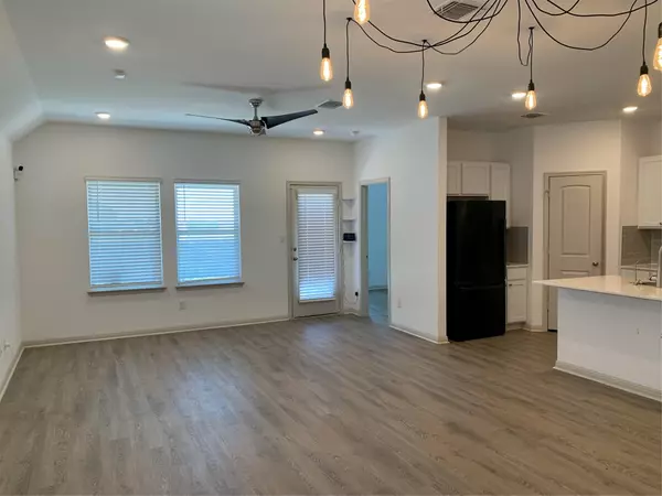 Hutto, TX 78634,235 Sweetwater Creek LN