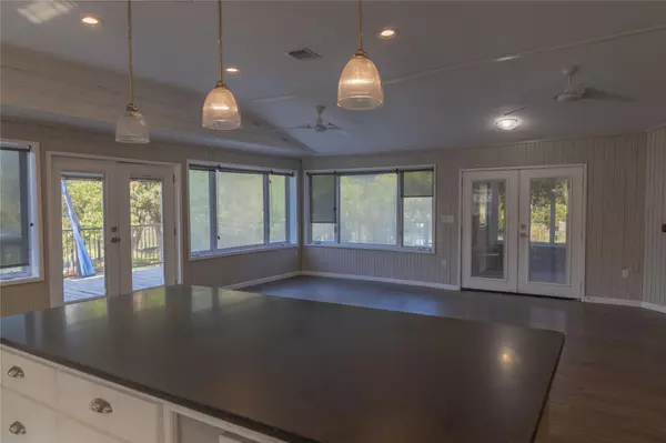 Seguin, TX 78155,120 Erskine Ferry RD